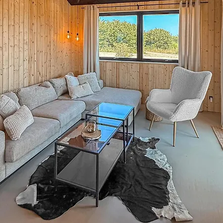 Lovely In With Sauna Casa de Férias